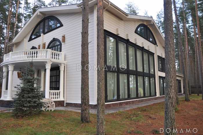 Проект роскошного дома из клееного бруса с бассейном и огромной гостиной Проект роскошного дома из клееного бруса с бассейном и огромной гостиной