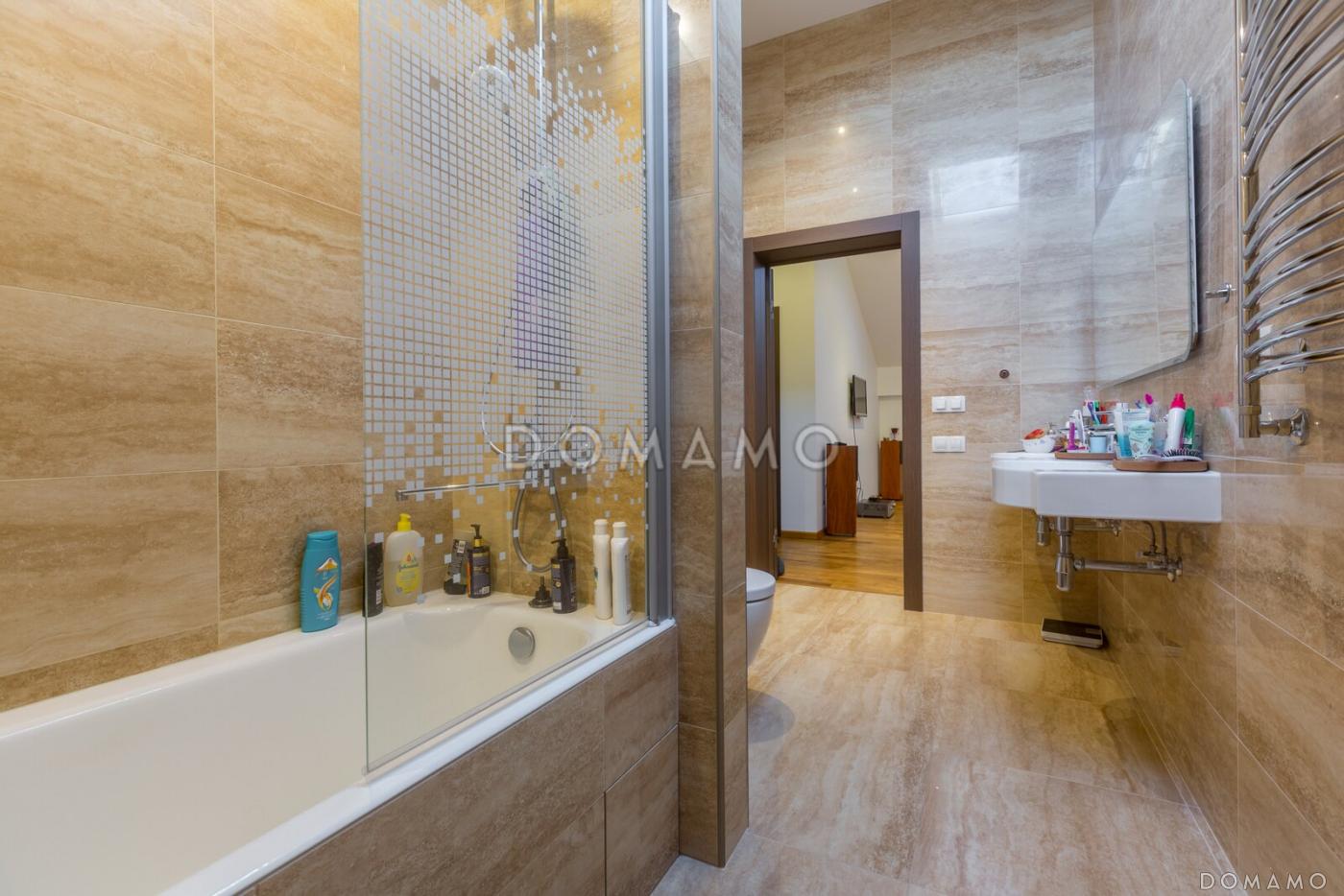 Проект двухэтажного дома из газобетона с 5 спальнями, сауной и большим балконом / 10