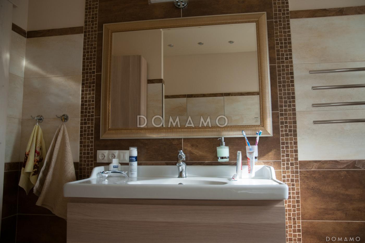 Проект дома из кирпича с цокольным этажом и небольшим бассейном / 41