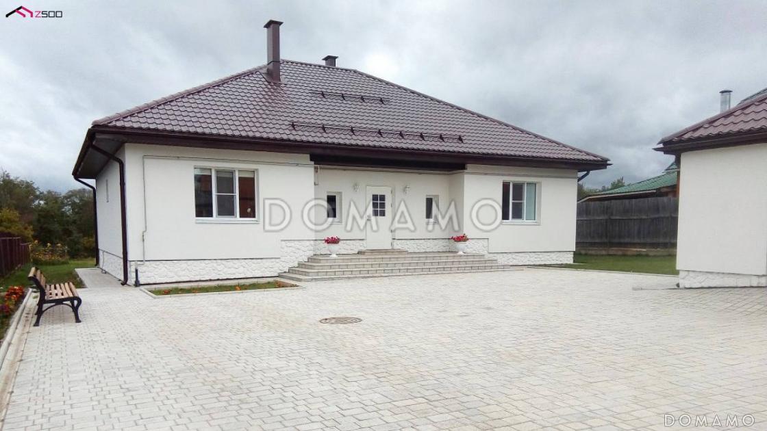 Проект загородного дома с тремя спальнями, кладовой с кухней, просторной гостиной / 11