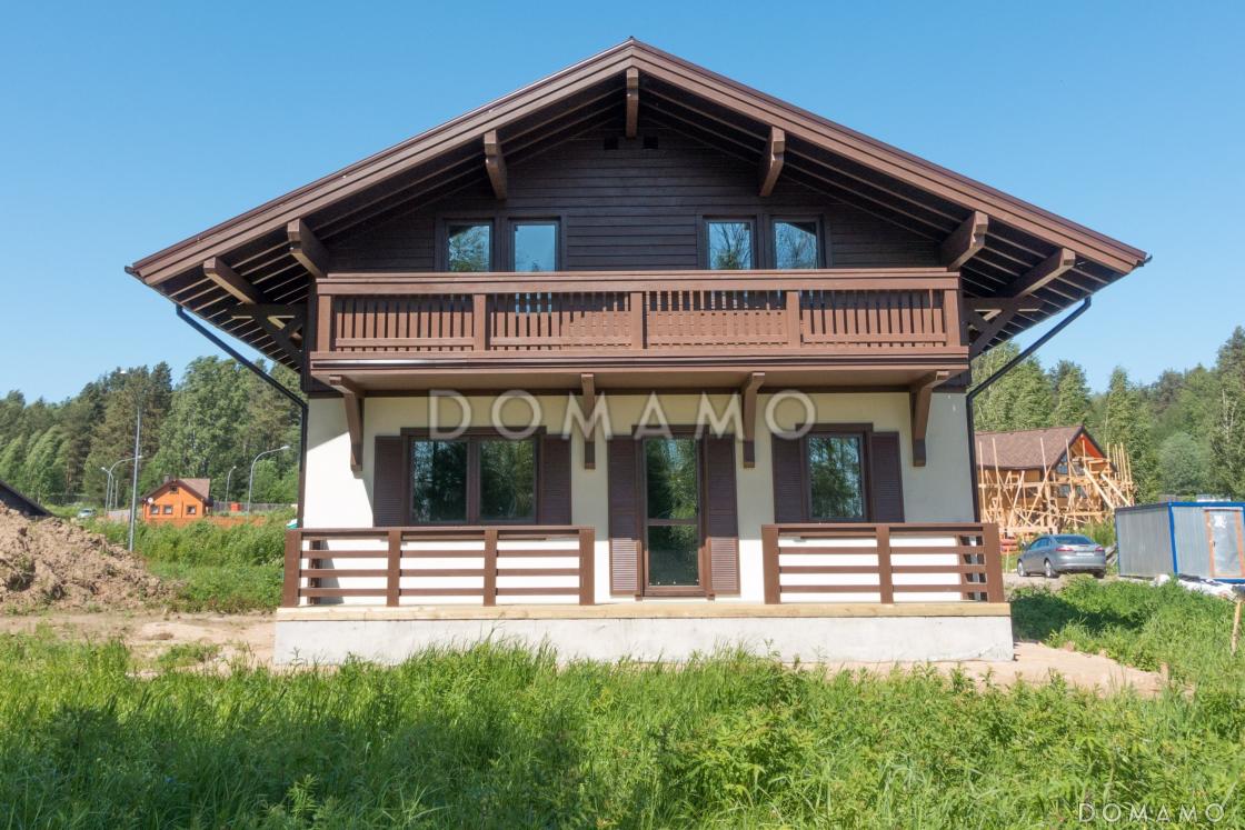 Проект каркасного дома с большим балконом на мансардном этаже / 6