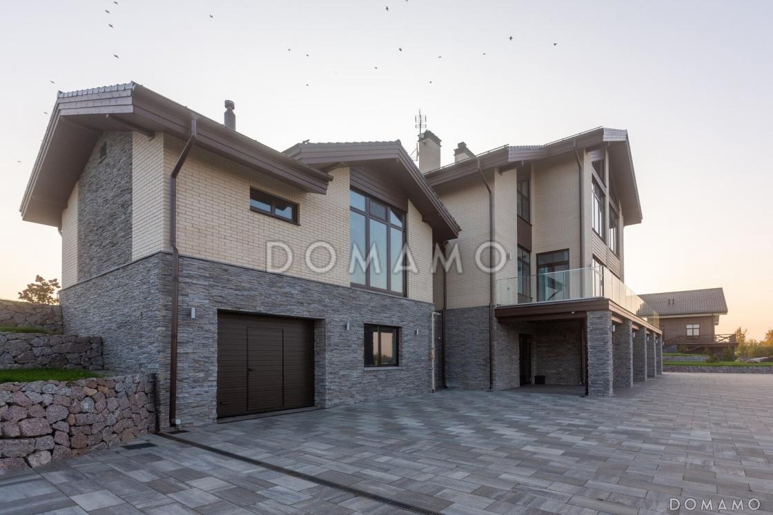 Проект кирпичного дома для нескольких поколений семьи / 4