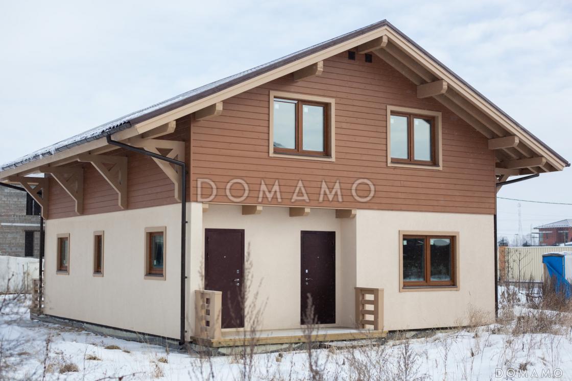 Проект каркасного дома с большим балконом на мансардном этаже / 2