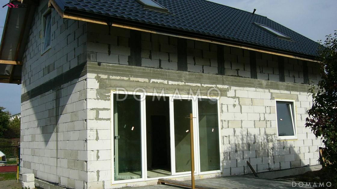 Проект простого одноэтажного мансардного дома из газобетона с тремя спальнями и индивидуальными гардеробными  / 15