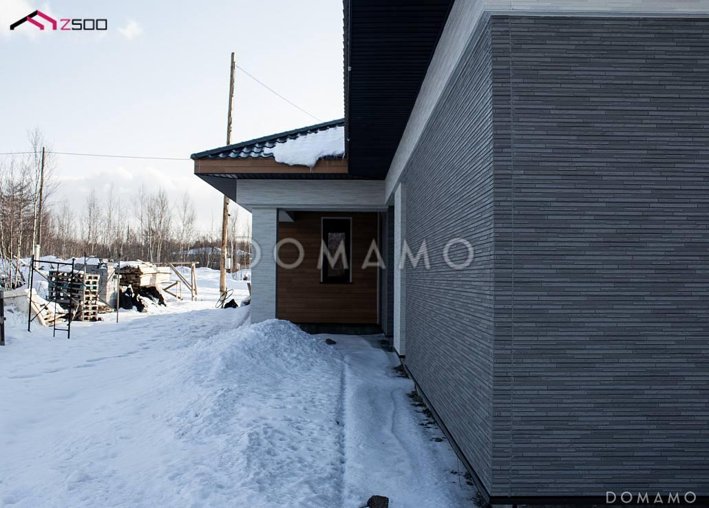 Проект одноэтажного просторного дома из газобетона с крытой террасой, эркером и гаражом для двух автомобилей  / 18