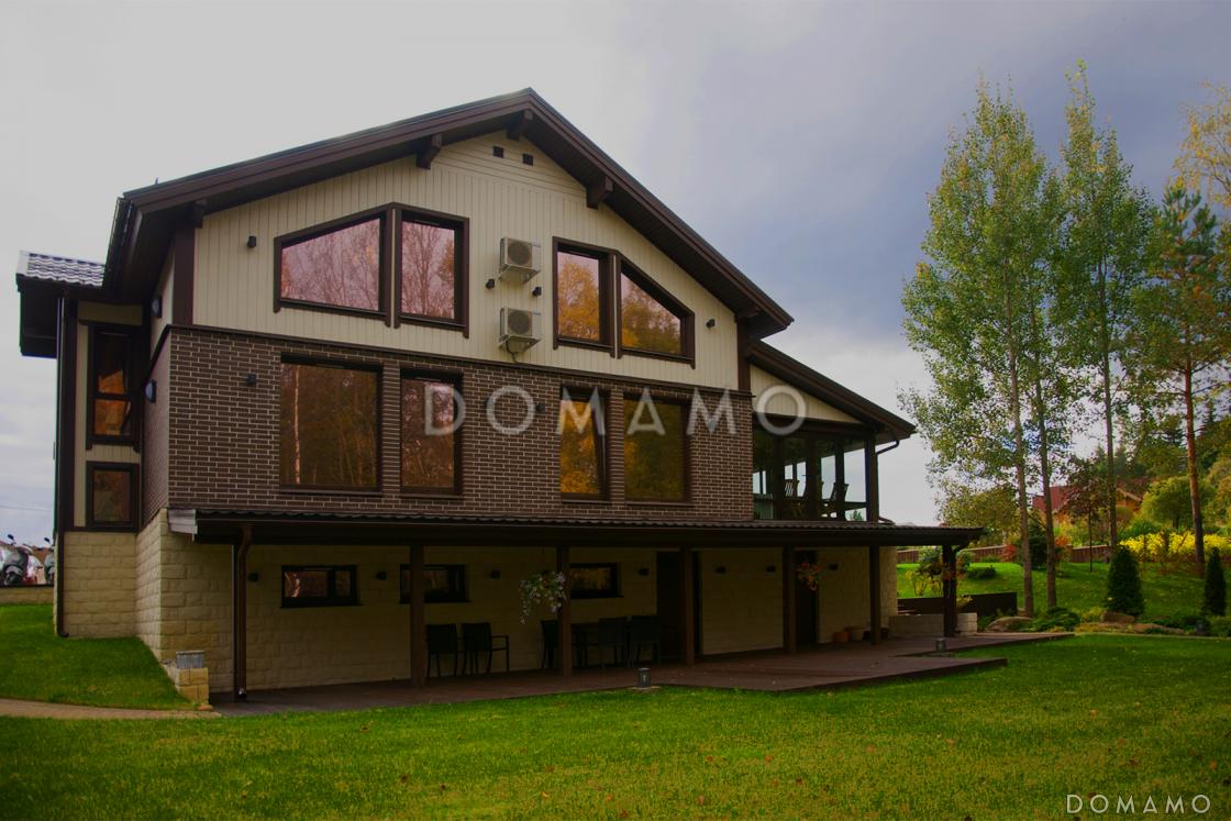 Проект дома из кирпича с цокольным этажом и небольшим бассейном / 6