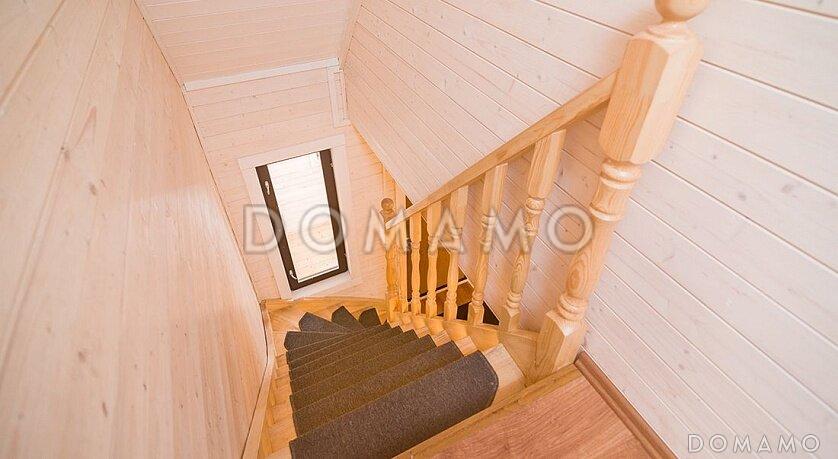 Проект дома из клееного бруса с небольшой кладовой / 24