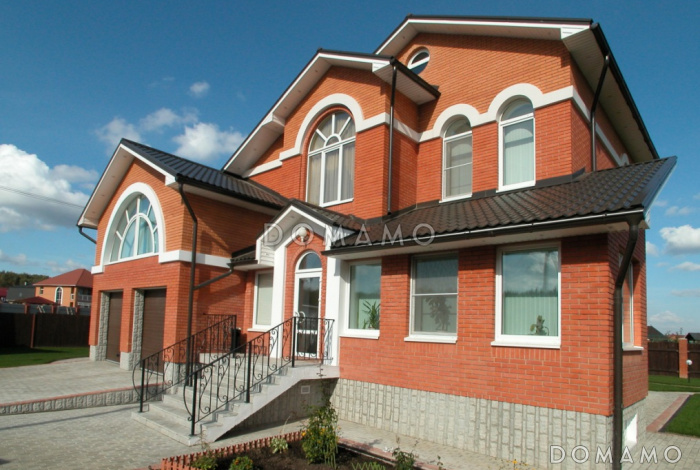 Проект загородного дома с бассейном и гаражом на 2 машины  Проект загородного дома с бассейном и гаражом на 2 машины