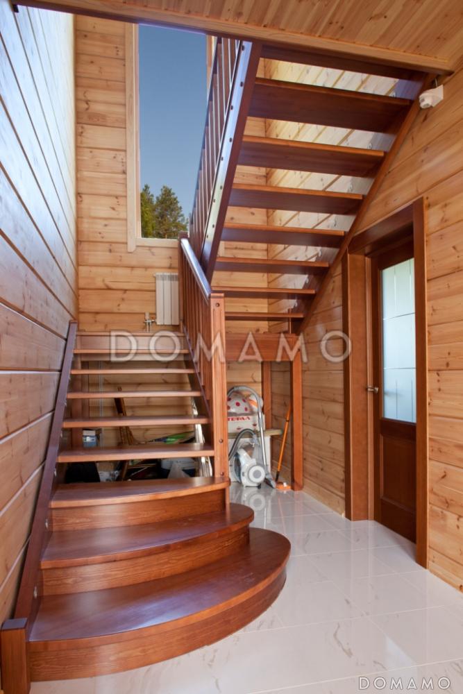Проект деревянного дома из клееного бруса с просторной прихожей / 6