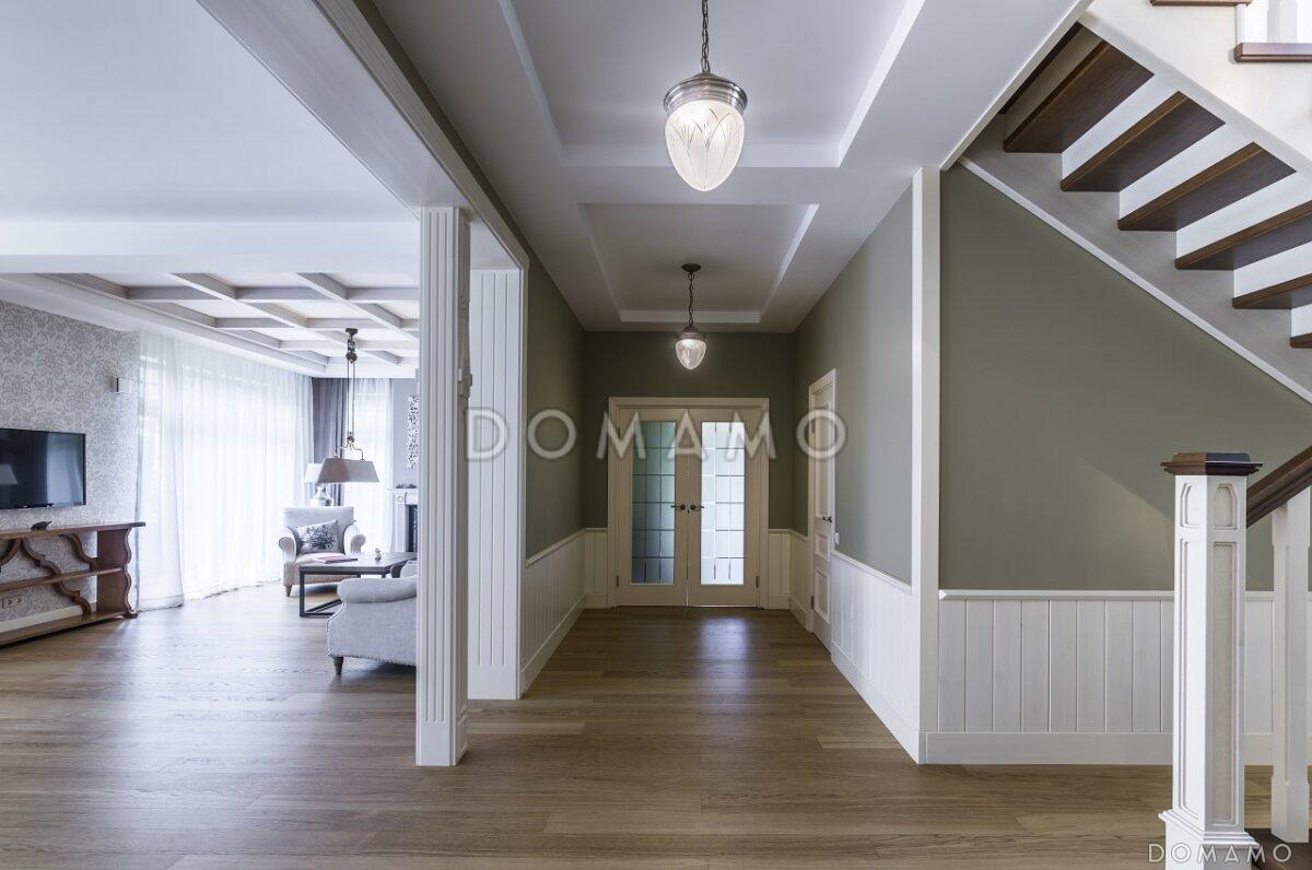 Проект каркасного дома в скандинавском стиле с террасой, эркером и большими окнами / 12