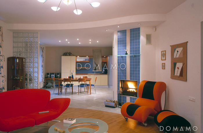 Проект дома из пеноблоков с гаражом и бассейном расположенные на цокольном этаже Проект дома из пеноблоков с гаражом и бассейном расположенные на цокольном этаже