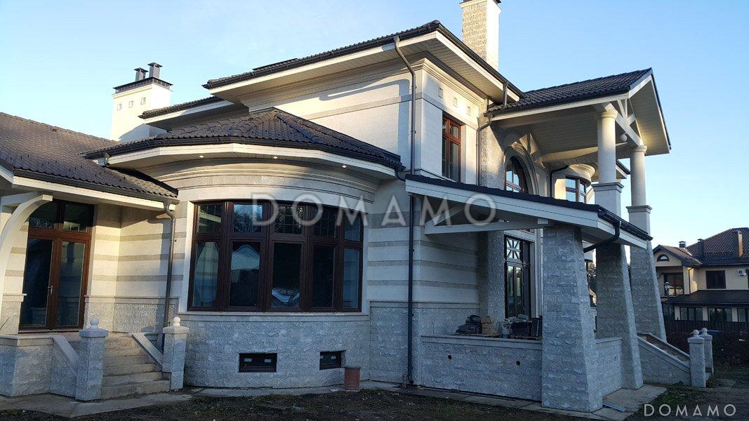 Проект коттеджа с бассейном, зимним садом и гаражом на 2 а/м,  / 3