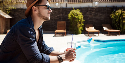 Как построить бассейн в загородном доме