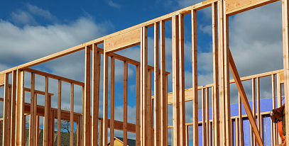 Каркасно-панельные дома: особенности и технология строительства