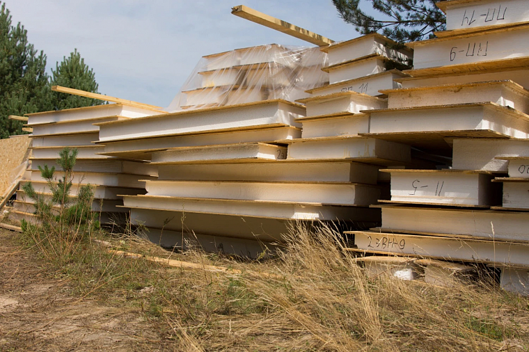 Преимущества и недостатки домов из СИП-панелей