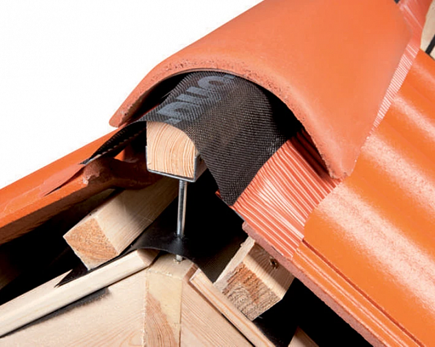 Конек крыши: расчет высоты и установка