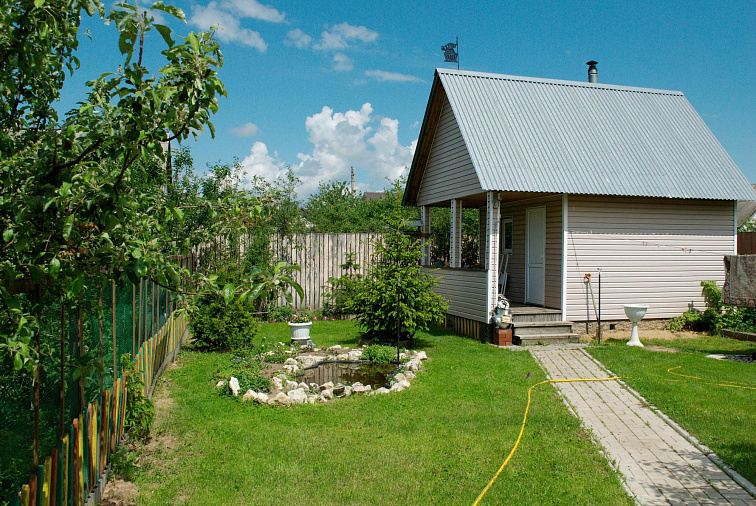 Покрытие для садовых дорожек на даче - что выбрать и почему